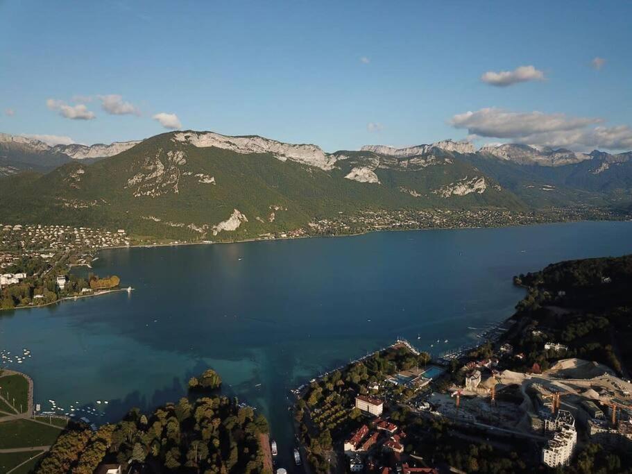 Toit-Terrasse Traversant Plein Centre 100M Du Lac Daire Annecy Dış mekan fotoğraf
