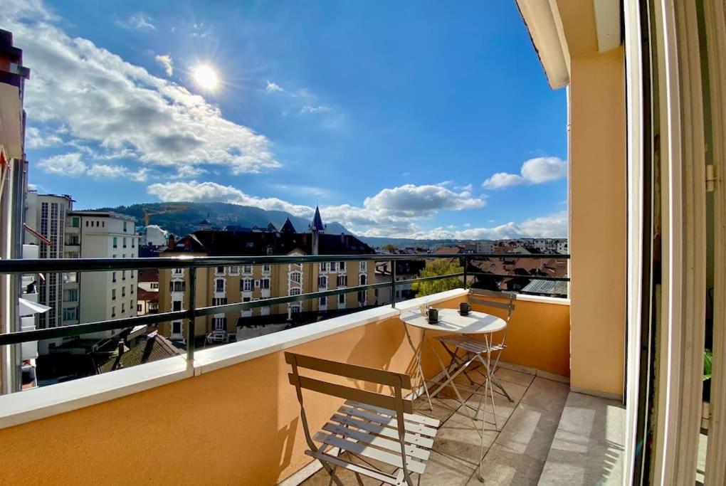 Toit-Terrasse Traversant Plein Centre 100M Du Lac Daire Annecy Dış mekan fotoğraf